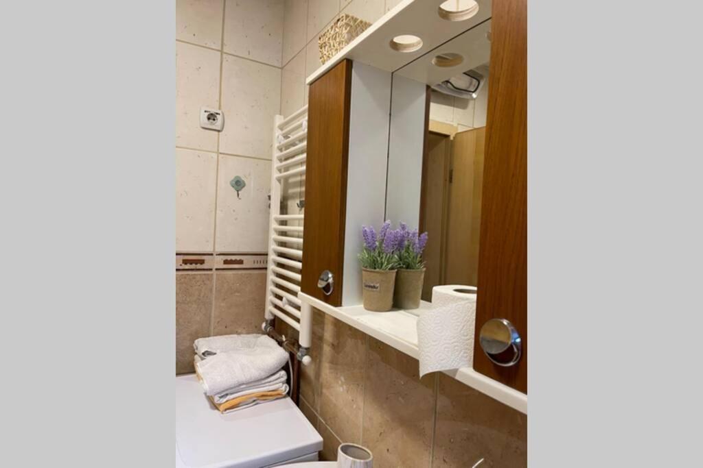 Cozy Apartment In The Old Center Of Prishtina Pristina Esterno foto
